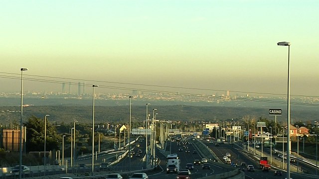 Rising pollution levels in Madrid force car ban