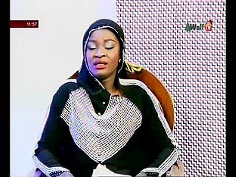 Vidéo: DEPART A WALF - les émouvants adieux de Serigne Bara et de Sokhna Thiaba ...Regardez