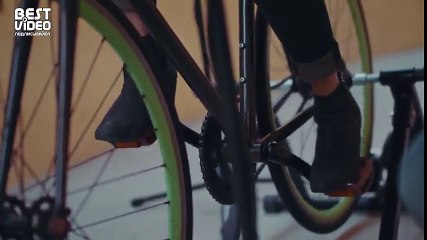 Песня под аккомпанемент велосипеда