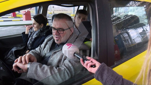 Pritje të gjata në kufi për të arritur në vendlindje