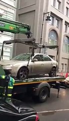 Voilà comment travaillent les dépanneurs Russes... Chaud!