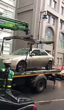 Voilà comment travaillent les dépanneurs Russes... Chaud!