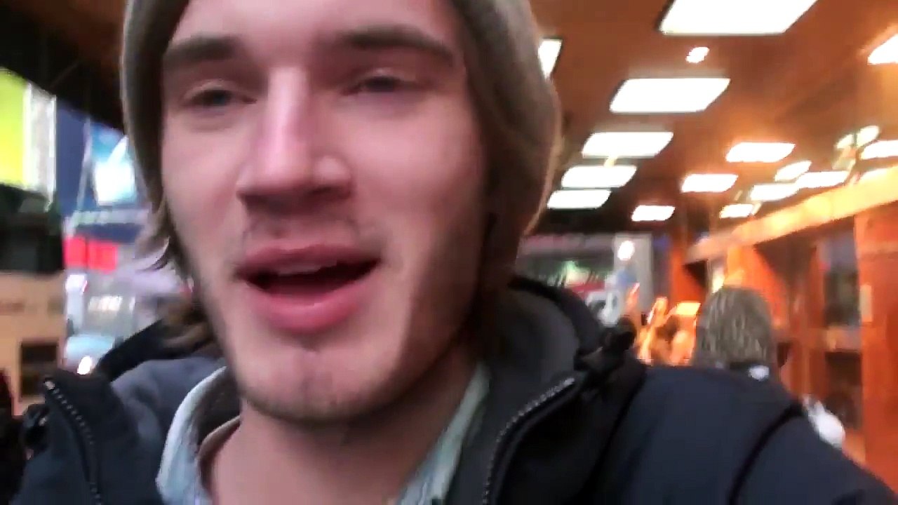 NEW YORK VLOG - Fri Saturdays With PewDiePie