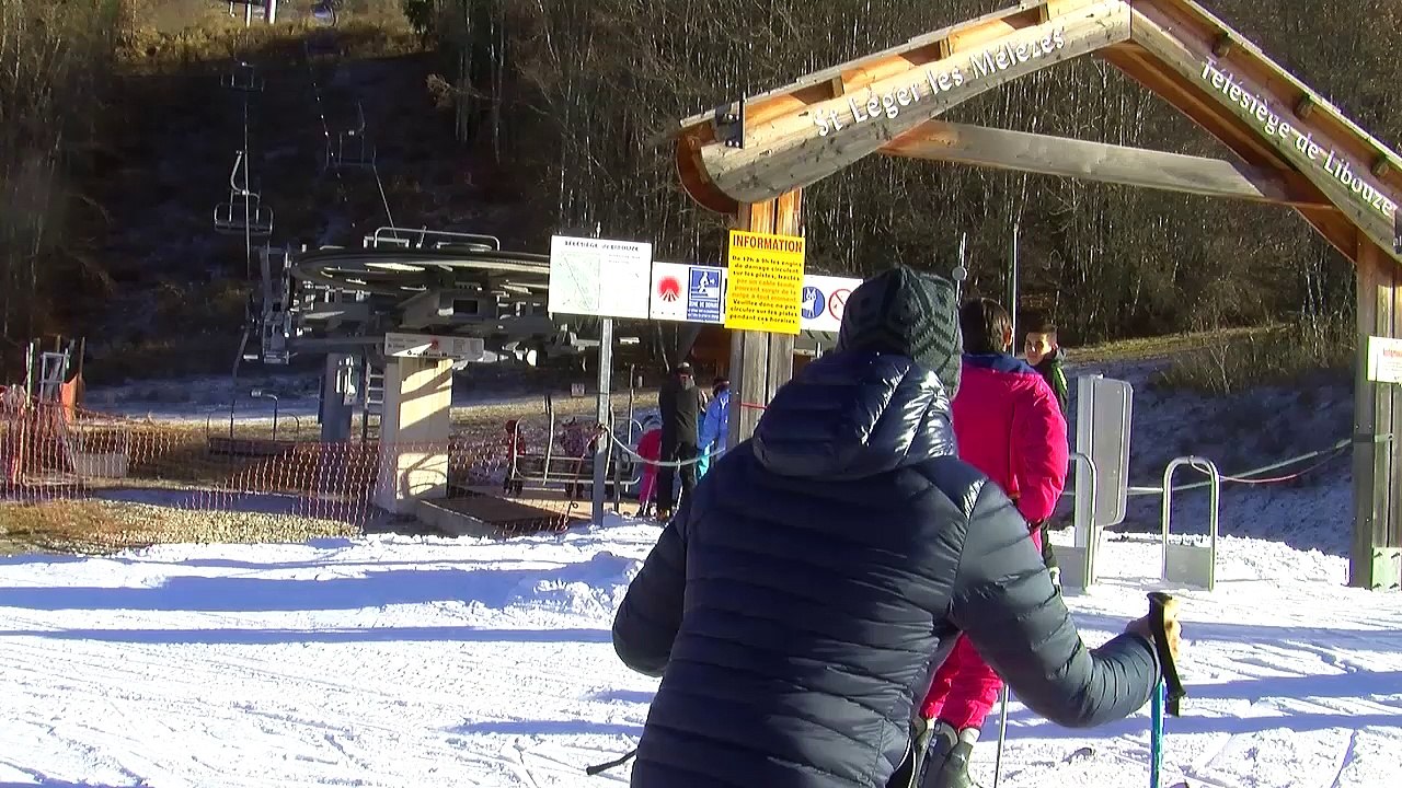 D!CI TV : Hautes-Alpes : La station de Saint-Léger se pare de blanc