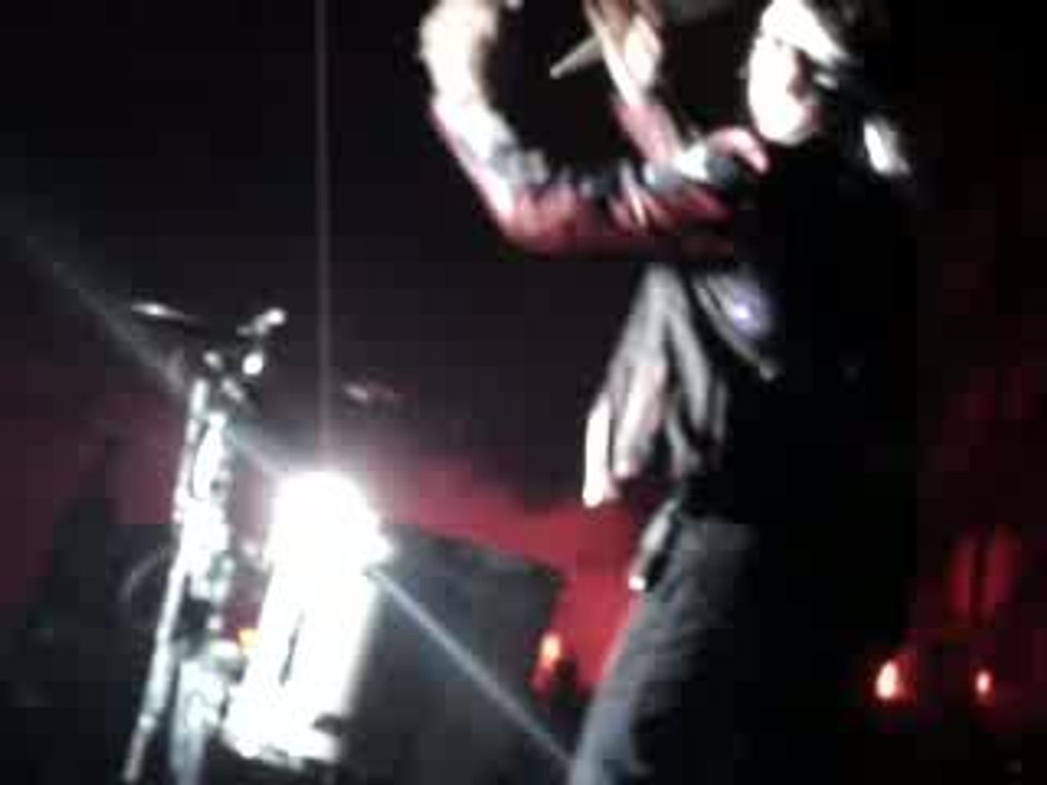 U2 San Sebastian love/ peace or else 2