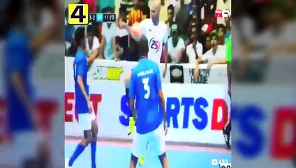 Most FUNNY Football Vines 2016 #14 Goals - Skills - Fails - Girls - Random -