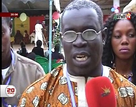 Babacar Thiaw (enseignant) Depuis les années 70/80, Senghor, Diouf et Wade ont toujours fêté l'arbre de Noel à ...