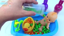 Baby Doll Bath Time M&Ms Candy Learn Colours Surprise Toys Five Nights at Freddys for Children