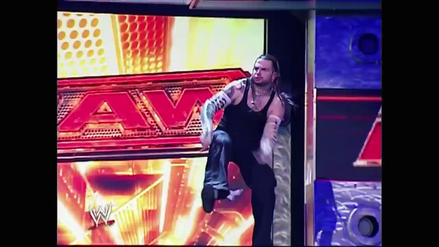 06.11.2007 WWE RAW Jeff Hardy vs Elijah Burke vs Batista