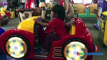Chuck E Cheese Family Fun Indoor Games and Activities for Kids Children Play Area Ryan ToysReview-tcNY6kt43xs