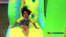 GIANT INFLATABLE SLIDE for kids Little Tikes 2 in 1 Wet 'n Dry Bounce Children play center-fv99ZiiSv2U