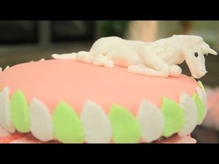 مارشميلو - تورتة رأس السنة  | حلو وحادق حلقة كاملة