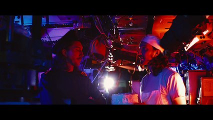 Clip de musique réalisé dans un sous-marin de la marine Canadienne !