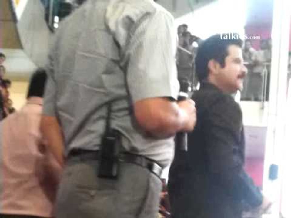 'Tezz' Dhamaaka In UP! Anil Kapoor Wows Crowds In UP During Visit