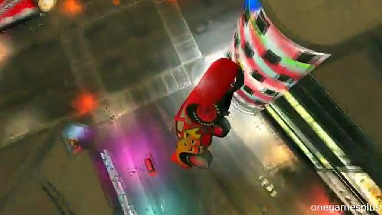 Super Ramp Lightning McQueen car disney pixar night race crash test onegamesplus