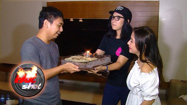Kejutan Ulang Tahun Raditya Dika - Hot Shot 30 Desember 2016