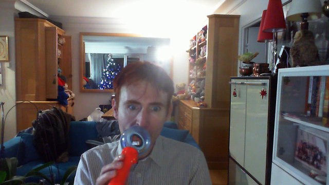 Wiwi égratigne thank God i'm a country boy de John Denver