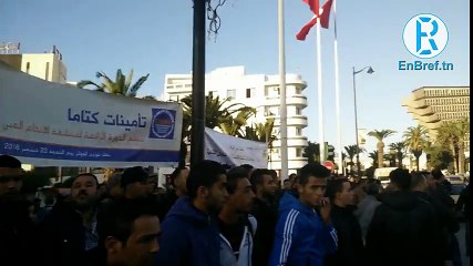 Pour réclamer un concert de PNL, ce jeune tunisien menace de sauter du haut d’une tour