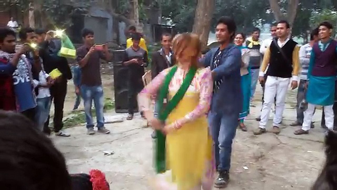 Bangladeshi hot dance sexy girl hed dace