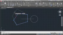 46 Finding the Geometric center (AutoCAD 2016 Essential Training)