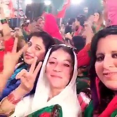 Download Video: PTI ki Dharno Main kya hota hay پی ٹی آئی کے دھرنے میں کیا ہوتا ہے حقیقت سامنے آ گئی۔