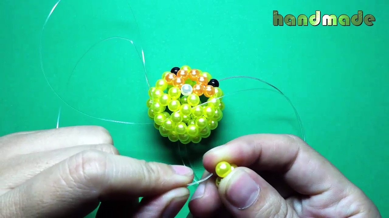 Kết chú vịt con hạt cườm (2/2)