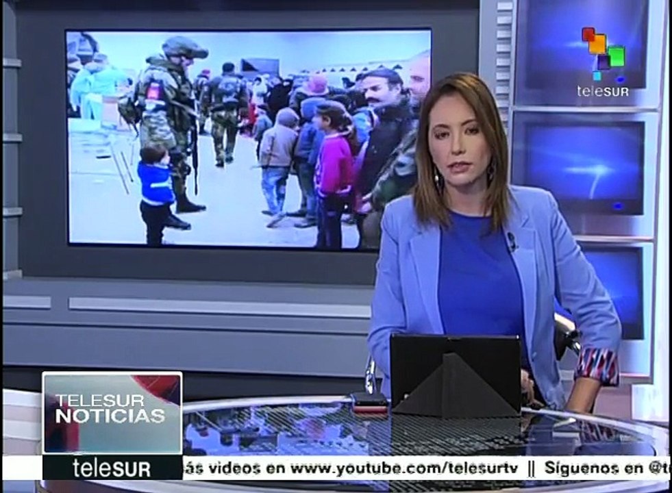 Militares rusos entregan ayuda humanitaria a desplazados en Siria