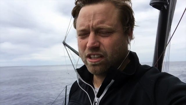 D54 : Images from Alex Thomson / Vendée Globe