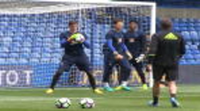 Conte dismisses Real Madrid interest in Courtois