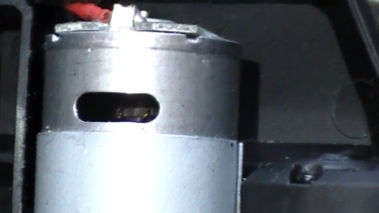 MOV002