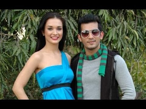 Amy Jackson And Arjun Bijlani At The Launch Of UTV Show 'Road Diaries'