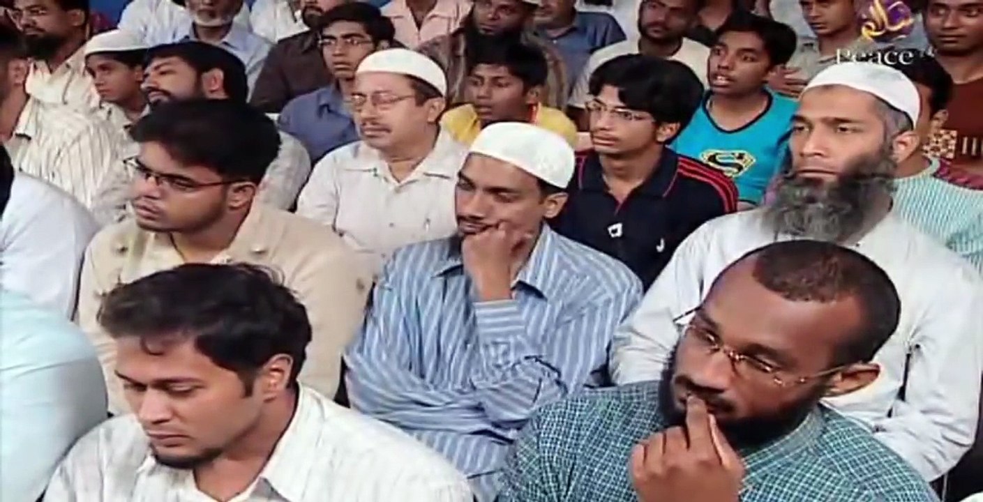 পকেটে ছবি ওয়ালা টাকা নিয়ে নামাজ পড়লে কি নামাজ হবে !!! জাকির নায়েকের কাছে প্রশ্ন - YouTube