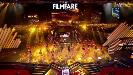 إستعراض شاروخان فى حفل الجوائز 2016