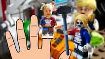 Мисс Кэти и Мистер Макс мультик для детей семья пальчиков Лего Фильм Бэтмен Новая серия 2016