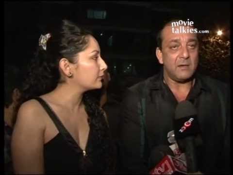 Shah Rukh Khan, Priyanka Chopra, Sanjay Dutt At Agneepath Success Party