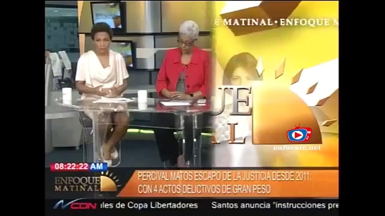 Captado momento en que Bryan Peter Felix Paulino y esta joven compraban la Jeepeta. Ella se acaba de entregar.