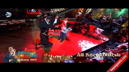 Beyaz Show'da evlenme teklifi