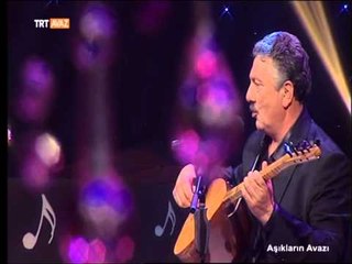 Descargar video: Aşık Ilgar Çiftçioğlu ve Aşık Arif Tellioğlu - Aşıkların Avazı - TRT Avaz