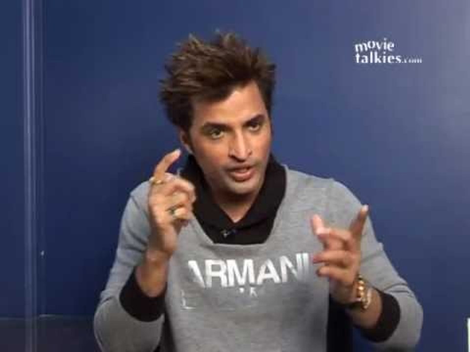 Choreographer GANESH HEGDE says DANCE CLASSES teach ONE song... give NO TRAINING!