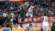 Dunk of the Night - Andrew Wiggins