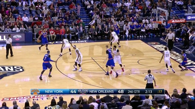 Derrick Rose Crossover & Dunk Knicks vs Pelicans December 30, 2016 2016-17 NBA Season