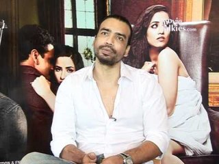 Maqbool Khan: 'Manoj Bajpai had the INTENSITY this role demanded...VIKRAM BHATT felt so too'
