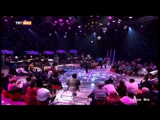 Zafer Albayrak - Kara Gözlüm Kar Yağdırdın Başıma - Sahne Biz - TRT Avaz