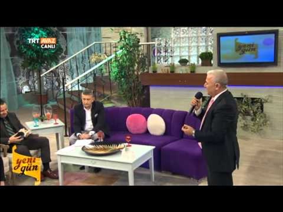 Şair Mustafa Caymaz - Zamanı Kolluyorum - Yeni Gün - TRT Avaz