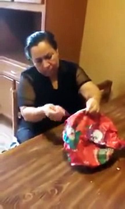 Increible regalo de una hija a su madre