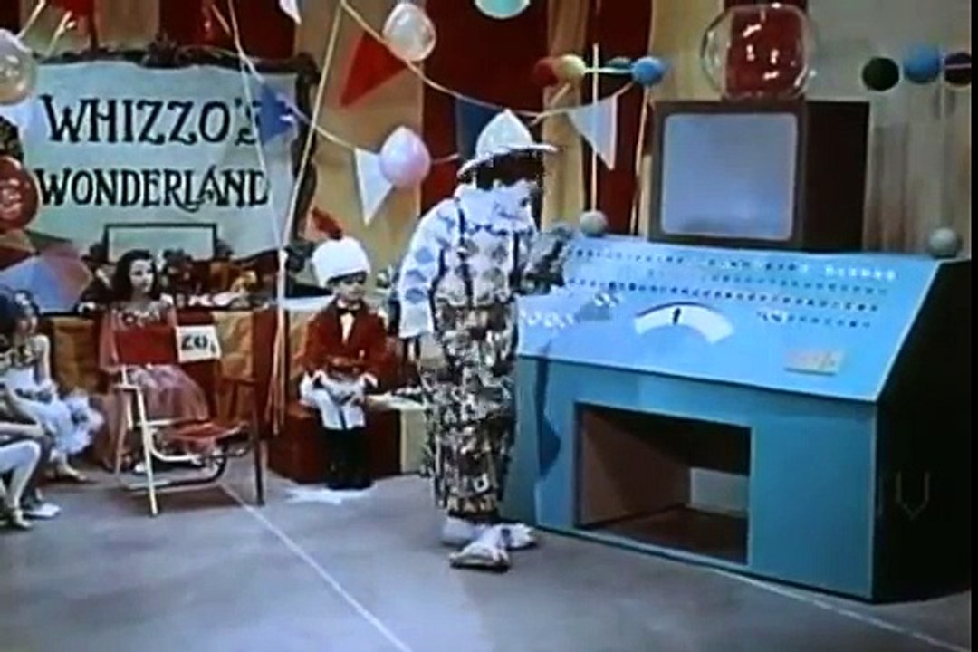 Santa's Christmas Circus (1966 trailer)