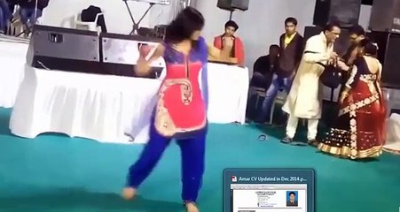 Balam Pichkari HD ! Desi Hot Girl Wedding Dance !! S.S