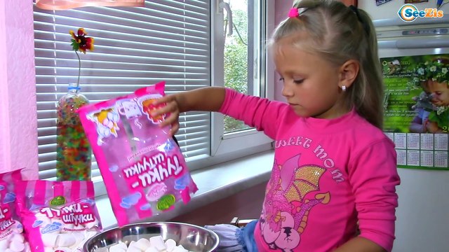 ЛИЗУН ИЗ МАРШМЕЛЛОУ! Ярослава готовит съедобный сладкий ЛИЗУН Видео для детей