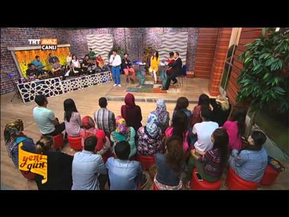 Oğuz Aksaç - Güzelim Aşığınam - Yeni Gün - TRT Avaz