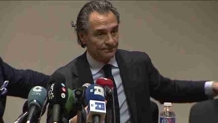 Prandelli: "No quería seguir flotando en el Valencia y en estas condiciones"